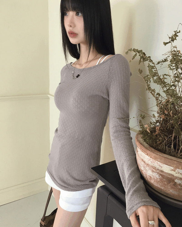 Tealit back slit cross strap punching U-neck off shoulder long sleeve T-shirt