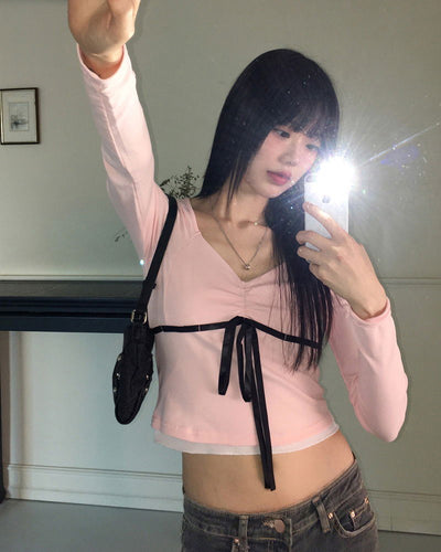 Lure Ballet Core Ribbon Color Heart Neck Long Sleeve T-Shirt