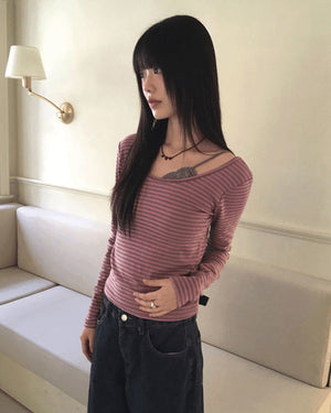 Gtel Vintage Striped Deep U-Neck Long Sleeve T-Shirt