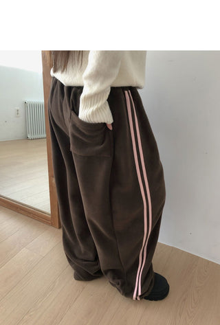 Limo Fleece Track Wide Pants