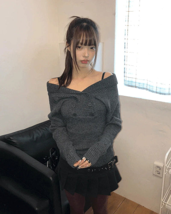 Oin Double Button Off-Shoulder Knitwear