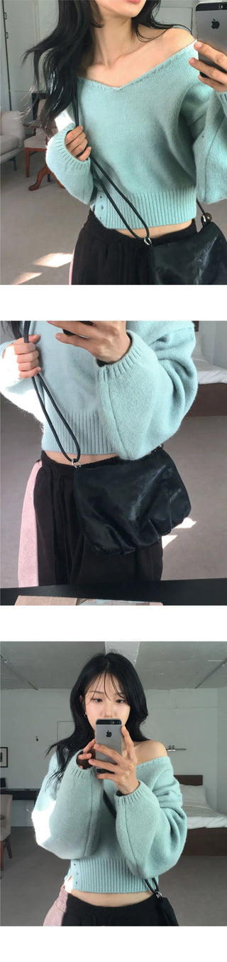 BN off-shoulder two-way button slit V-Neck long sleeve Knitwear