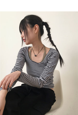 Liren Striped Slim Fit Round Crop Long Sleeve T-Shirt
