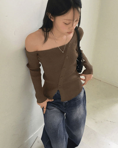 Medic Uncut One Shoulder Slit Diagonal Button Long Sleeve Knitwear
