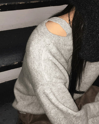 Aribel Unbalmed One Shoulder Strap Off Shoulder Long Sleeve Knitwear