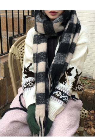 Coing brush check long muffler scarf
