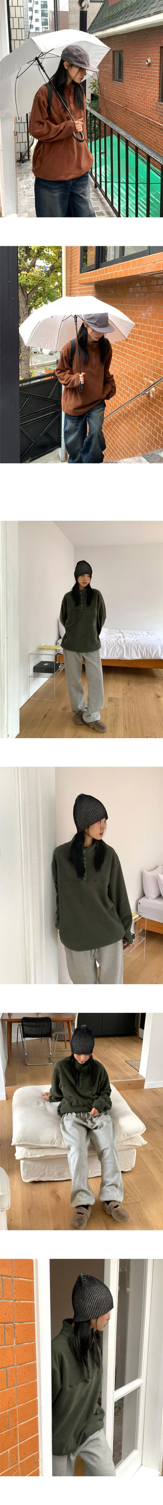 Gonia Half Button Fleece Sweatshirt