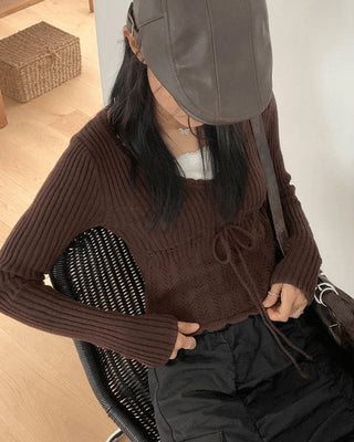 Naki Vintage V-Neck Ribbon Strap Punching Ribbed Long Sleeve Knitwear