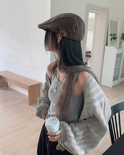 Emos leather button hunting cap hat