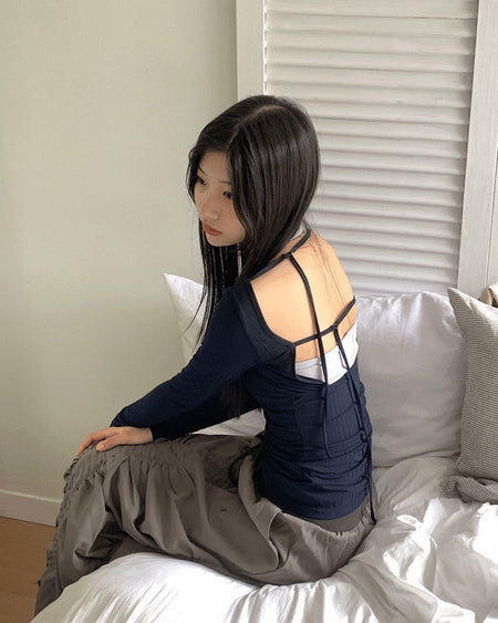 Delia see-through back strap long-sleeved T-shirt