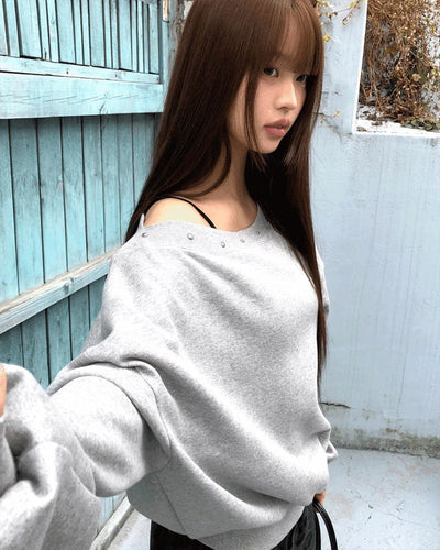 Slow-fit off-shoulder studded Fleece-lined long-sleeved Sweatshirt
