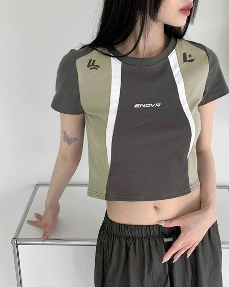 Enver Sporty Color Round Cropped Short Sleeve T-shirt