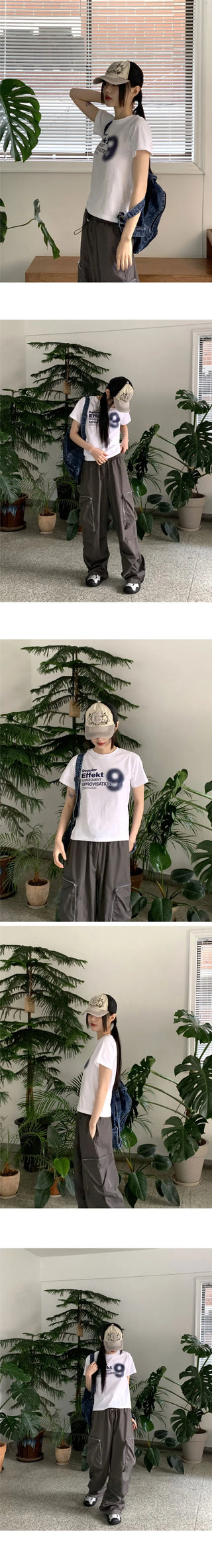 Doppler 9 Lettering Semi-Crop Short Sleeve T-Shirt