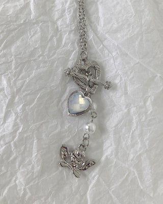 Meryl Vintage Angel Heart Necklace