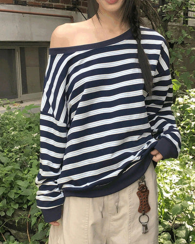 Hanky â€‹â€‹Stripe One-Off Shoulder Overfit Long Sleeve Sweatshirt