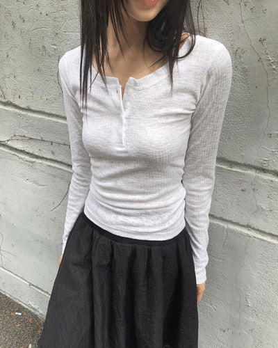 Raju Ribbed Button Round Neck Long Sleeve T-Shirt