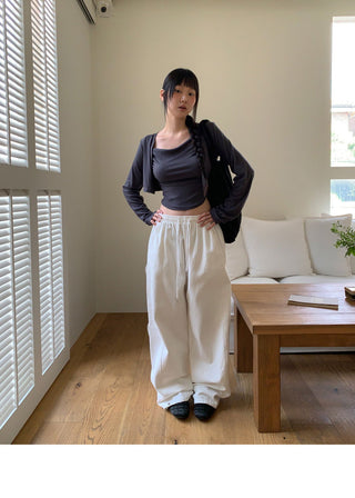 Permil Drape Shirring Crop Sleeveless Cardigan Set