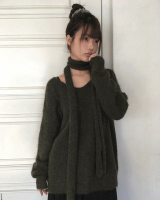 Dori Muffler Loose V-Neck Knitwear
