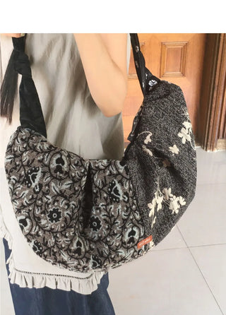 Eve Flower Fresley Shirring Shoulder Bag