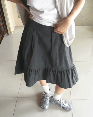 Toddy Pintuck Lace Flare Back Banding Midi Skirt