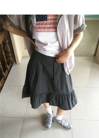 Toddy Pintuck Lace Flare Back Banding Midi Skirt