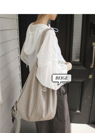 Soan Stripe Patch Big Shoulder Bag