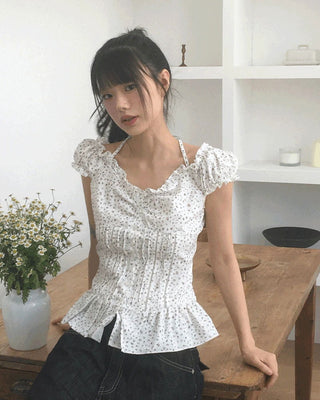 Badu Flower Strap Puff Short Sleeve Blouse