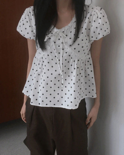 Newon Dot Lace Ribbon Short Sleeve Blouse