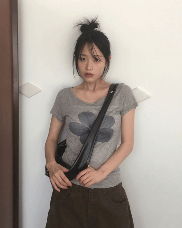 Carmen Flower See-Through Short Sleeve T-Shirt