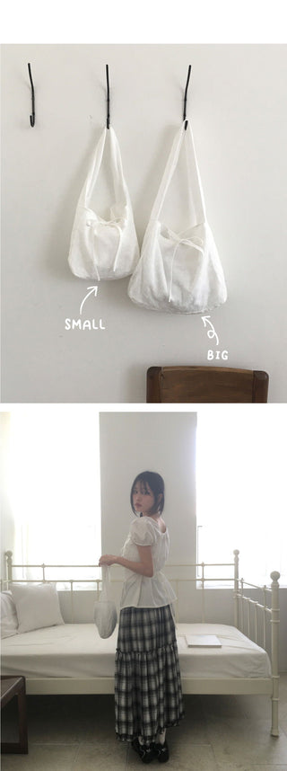 Muh punching lace ribbon cotton bag