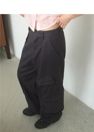 Pitta diagonal cargo pocket wide pants