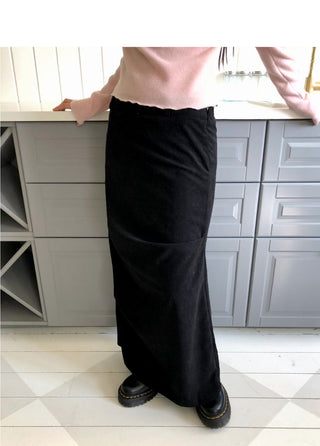 Yurin shirring Ribbed long skirt