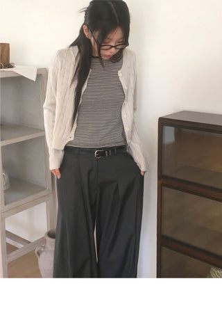 Rocho Twisted Cropped Knitwear Cardigan