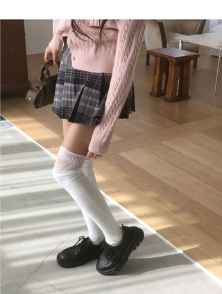 Hirat Lace Ribbed Nisax Socks