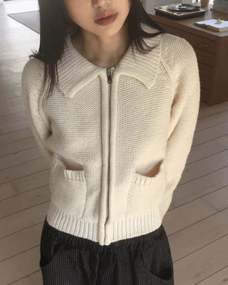 Duon Nagrang Pocket Collar Knitwear Zip-up