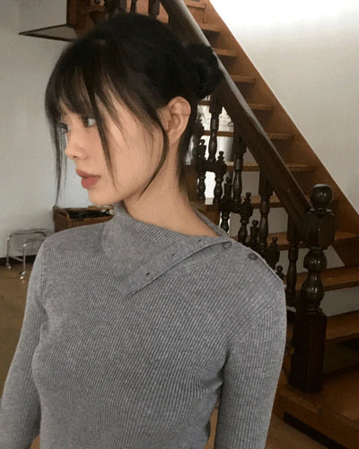 Steep Uneven Button Collar Ribbed Knitwear