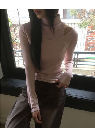 Lume Unbalanced Shoulder Team Turtleneck Knitwear