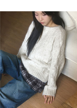 Tongkong Bodak Twisted Angora Loose-fit Long Sleeve Knitwear