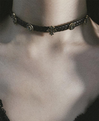 Tahiti vintage leather brown retro choker necklace