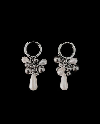 White Night Silver-white Pearl Heart Earrings