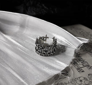 vintage black gemstone crown open ring