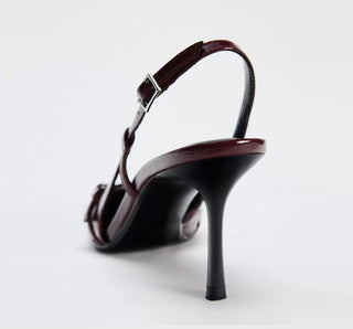 magneta buckle sandals