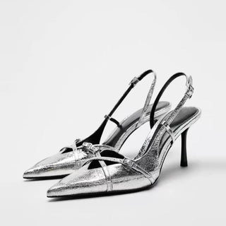 magneta buckle sandals