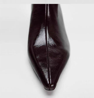 black knight boots