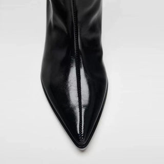 black knight boots