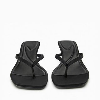 kitten heel flip-flops