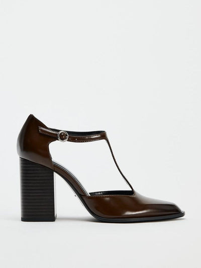 brown chunky mules
