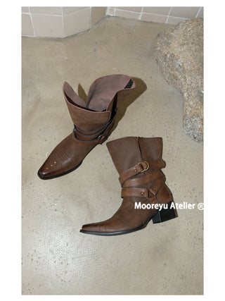brown cowboy boots
