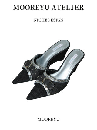 pointed french sandals
