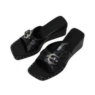 black ankle sandals